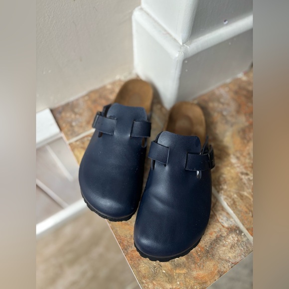 Birkenstock Shoes - Betula by Birkenstock | navy Boston clogs | size 38